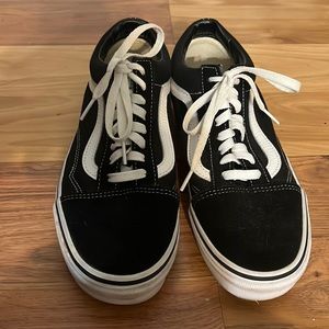 Black vans